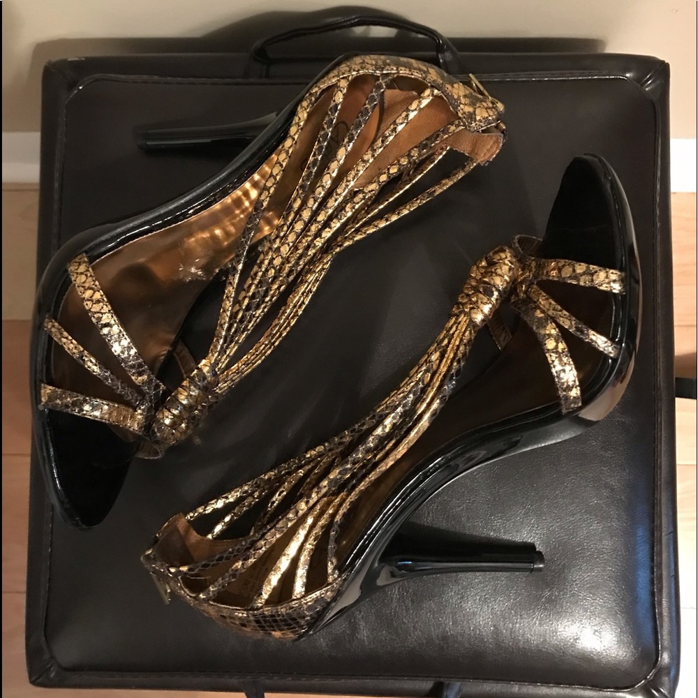 NWOB Carlos Santana Snake Print Heel - Picture 4 of 8